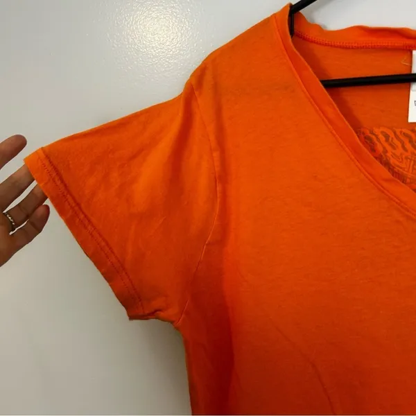 Vintage Harley Davidson Orange Chicago Gangster Biker V-neck T-shirt Size XL - Image 7