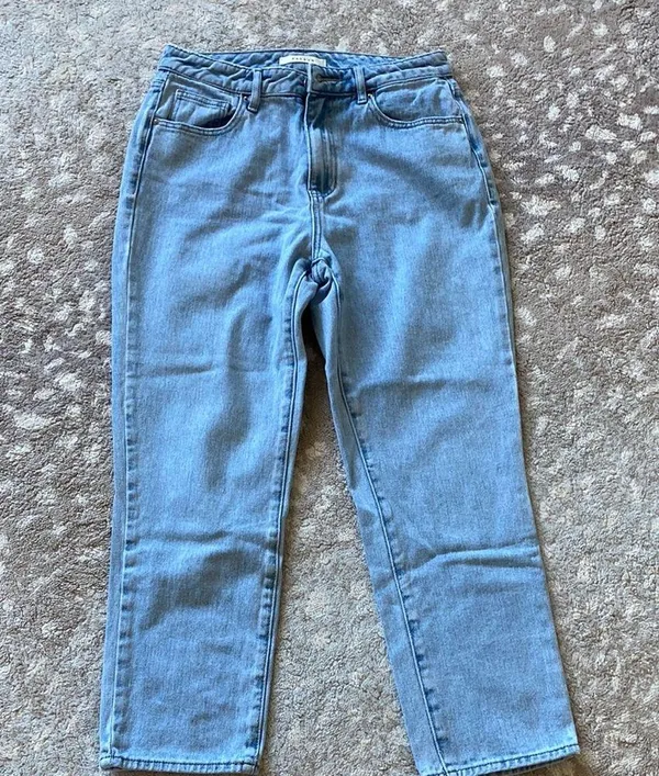 PacSun Mom Jeans size 27 - Image 3