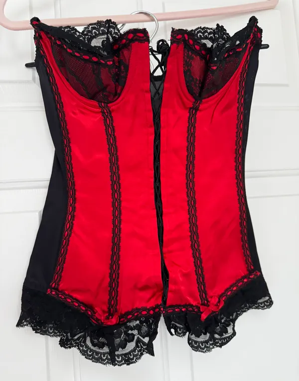 Red and Black Corset - Image 2