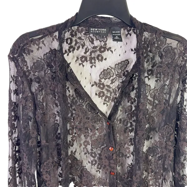 Vintage 90s Y2K New York & Company Black Floral Lace Sheer Button Front Blouse M - Image 3