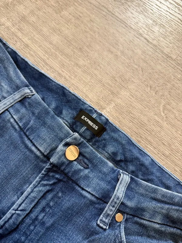 Express Mid-Rise Skyscraper Jeans - Image 4