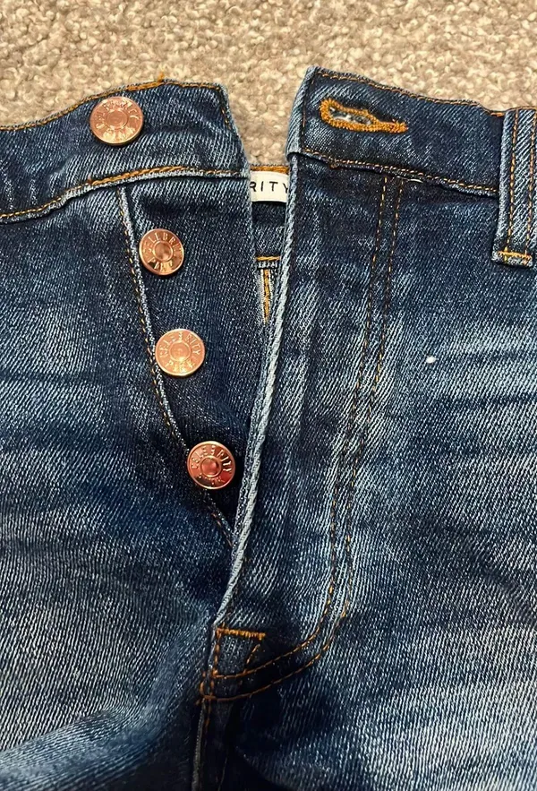 Jean Shorts - Image 5