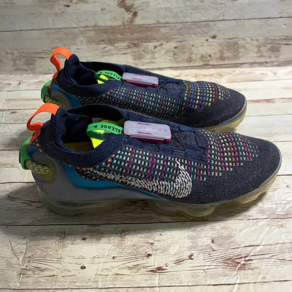 Nike Air VaporMax 2020 Flyknit Women's Size 8 Dark Blue Comfort Lightweight - Image 10