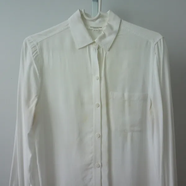 Beachlunchlounge Office Siren Coastal Relaxed Pocket Button Down XS White - Image 2