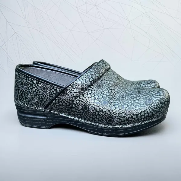Dansko Pro XP Mandala Patent Leather Professional Clogs EU39 US 8.5 Black Silver - Image 2