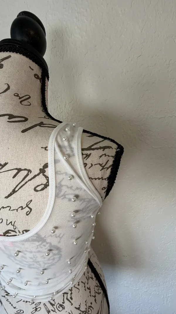 🎀 𝒿𝓊𝓈𝓉 𝒶𝓃 𝒶𝓃𝑔𝑒𝓁 🎀 Sugar Thrillz Pearl Mesh Top ✨ White - Image 15