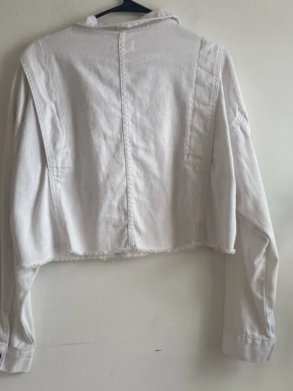 Mono B White Cropped Denim Jacket Size L - Image 4