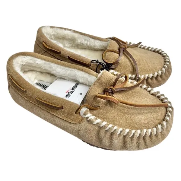 Minnetonka Cally Slipper Tan Suede Faux Fur Lined Moccasin Size 5M NEW - Image 2