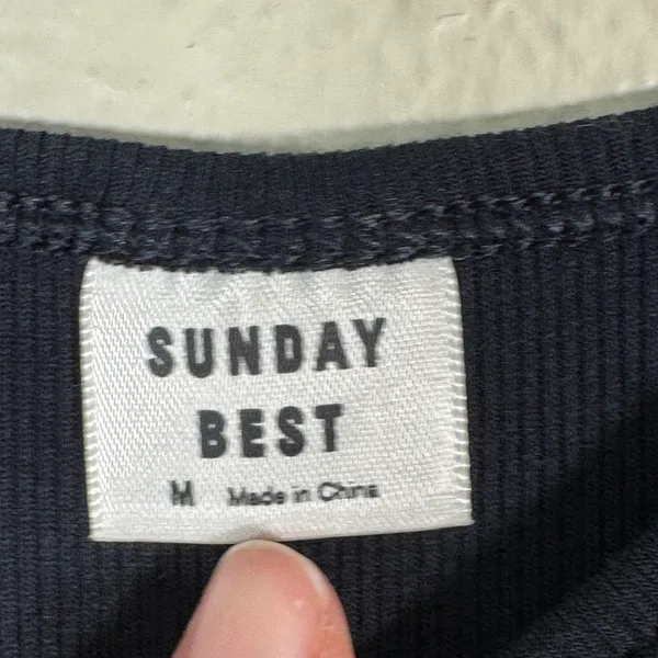 Sunday Best Revolve Black Cropped Shirt Womens M Classic Staple Minimalist Top - Image 9
