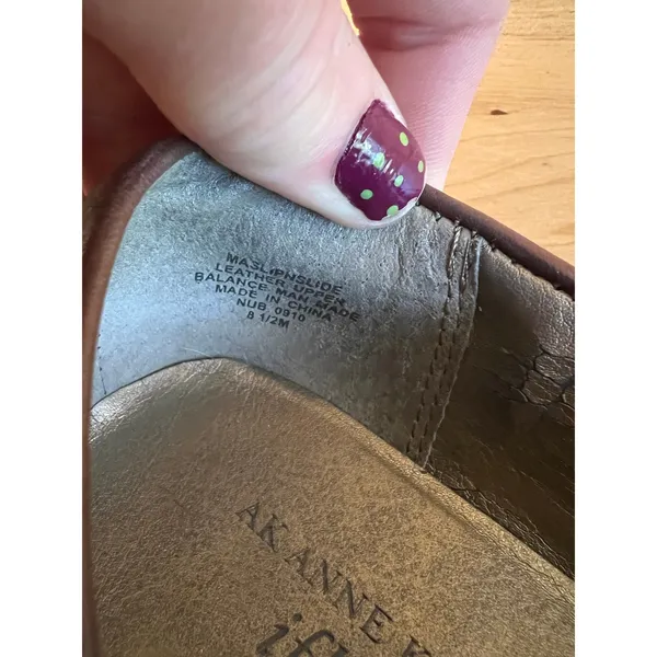 Anne Klein Brown Genuine Leather Classic Slip on Loafer Shoe Size 8.5 - Image 10