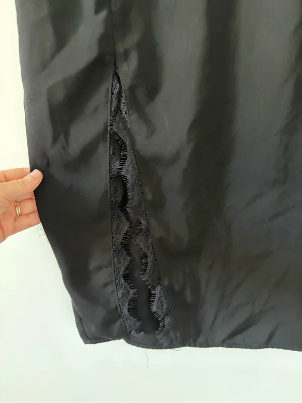 Superdown Brianna Black Lace Trim Sleeveless V Neck Slip Dress Small - Image 5