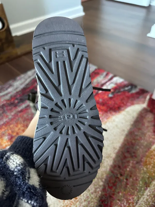 Boots - Image 5