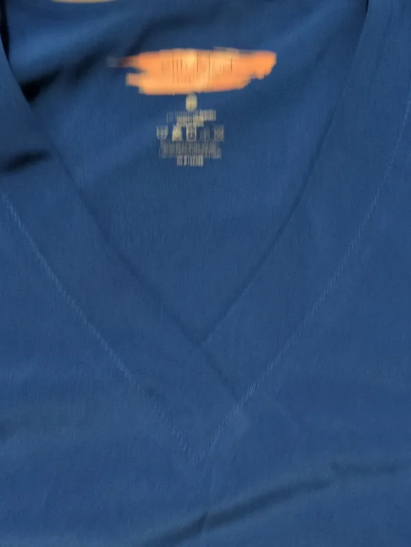 Elite Med Royal Blue Scrub Top Size Large - Image 2