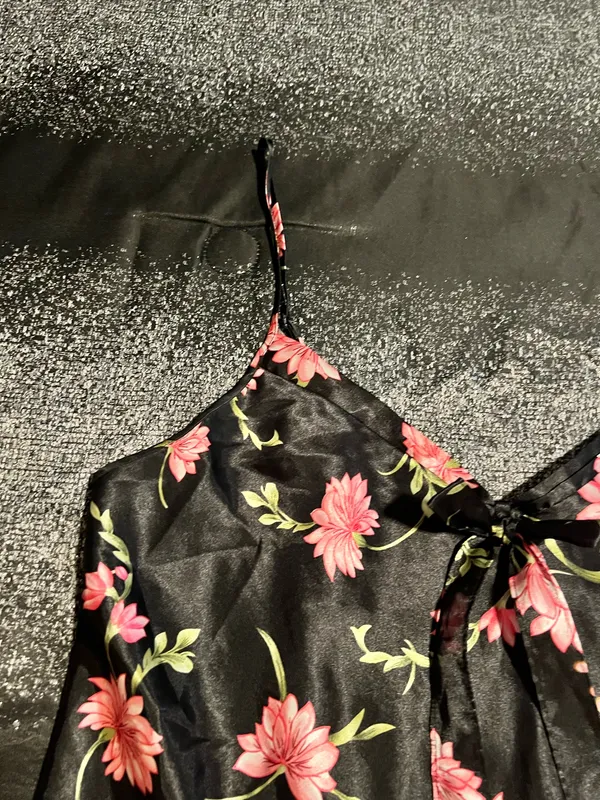 Womens lg Morgan Taylor Intimates Black Satin Floral Slip Dress Nightgown - Image 4