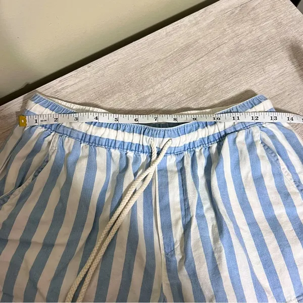Aerie Chambray Stripe Shorts Size XS - Image 8