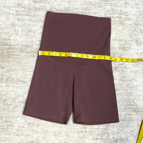 Baydi Women’s Maternity XS Plum Biker Shorts Stretch Belly Band Casual Basic - Image 3