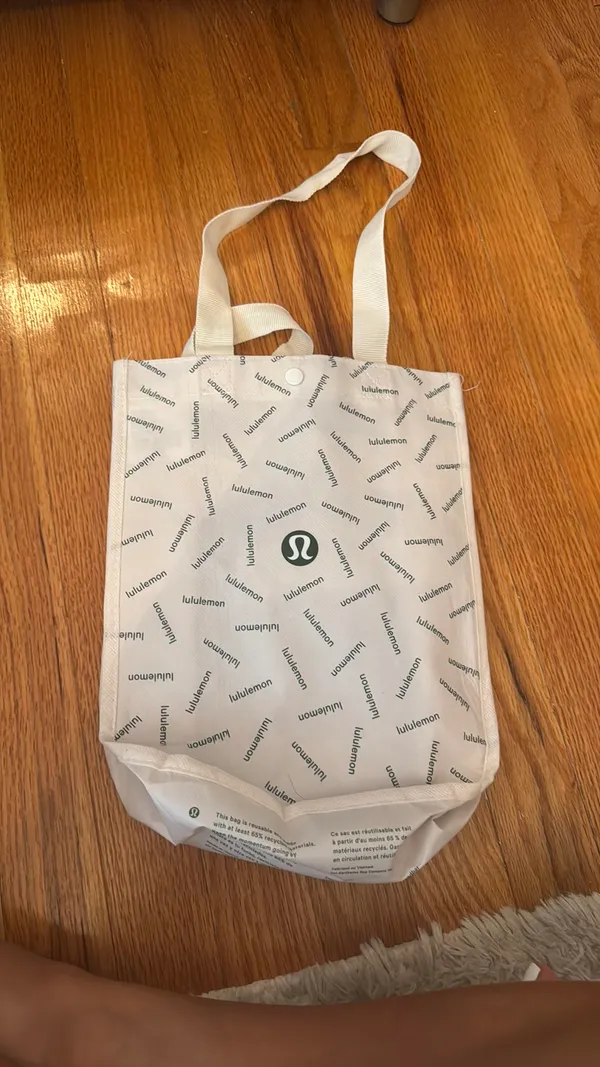 Lululemon Bag White with Green  - Image 3