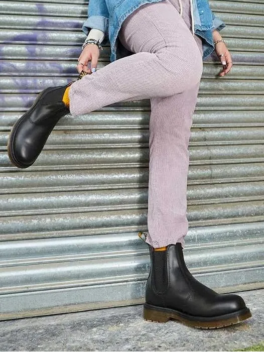 Dr. Martens 2976 Mono Chelsea Smooth Leather Ankle Boots - Image 5