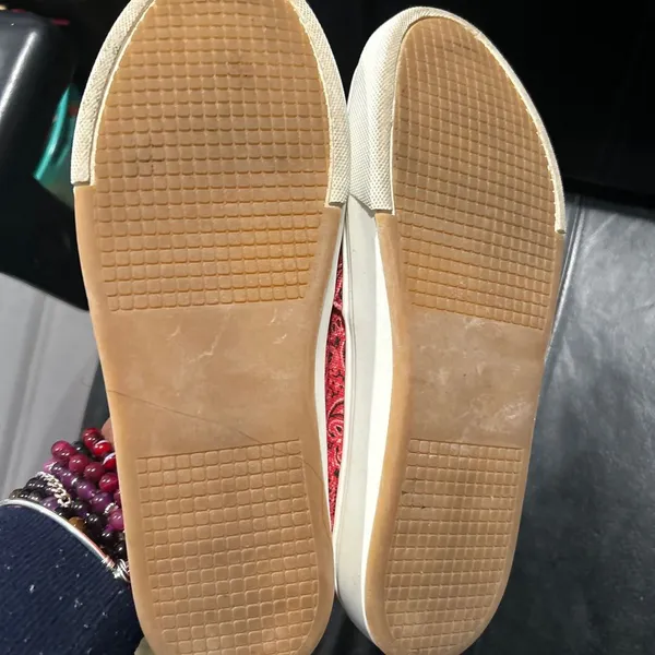 Steve Madden Red Patterned Slip-On Shoes - Image 7