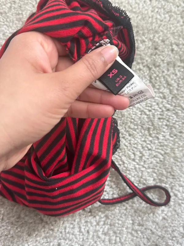 Red & Black Tank Top Size XS - Image 3
