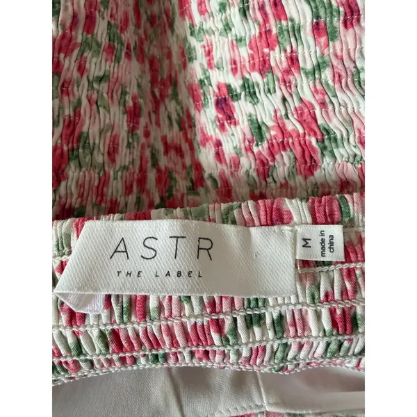 ASTR The Label Floral Sweetheart Crop Top Pink‎ Rose Smocked Back Tie Shoulder M - Image 5