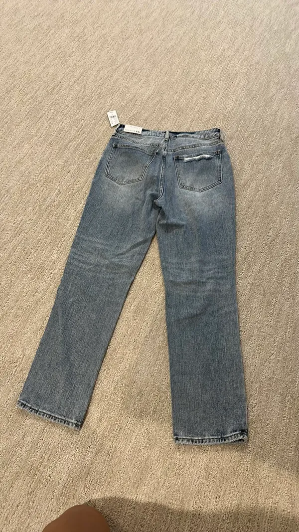 Mom Jeans - Image 2