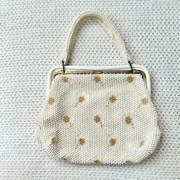 Vintage Corde Bead Bridal Snowflake Winter White Gold Clasp Top Handle Bag - Image 7