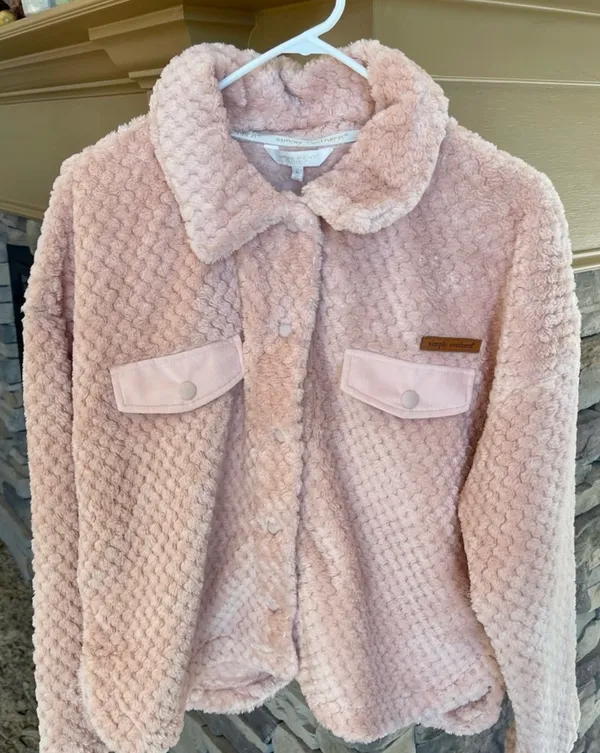 Simply Southern Simply Soft Sherpa Shacket in a light pink - Image 6