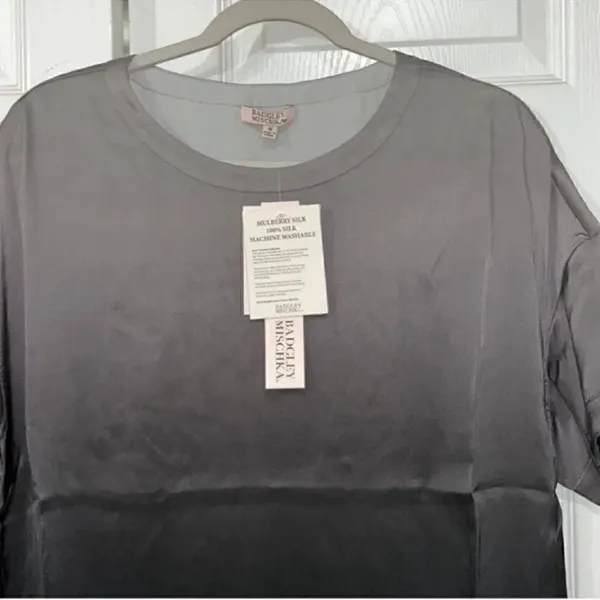 Badgley Mischka Ombre Grey Loungewear Silk top (Size Medium) - Image 4