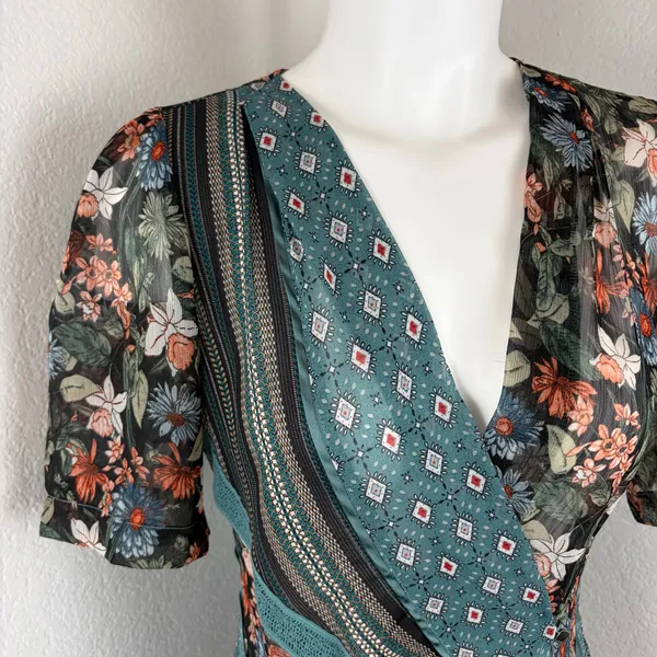 Anthropologie Tiny lovely patchwork wrap top - Image 4