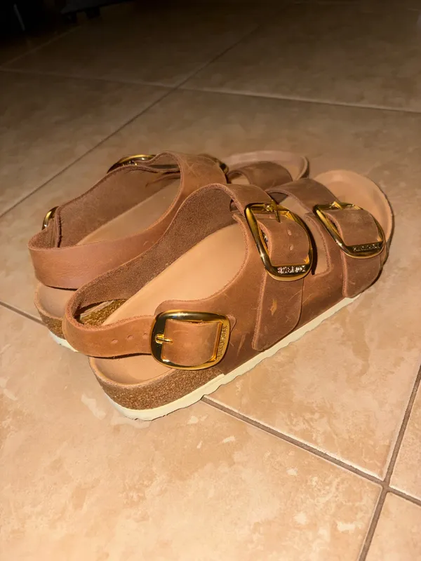 Birkenstock Arizona Big Buckle Sandals - Image 2