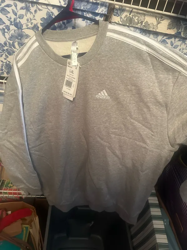 Adidas Sweatshirt Crewneck NWT - Image 2