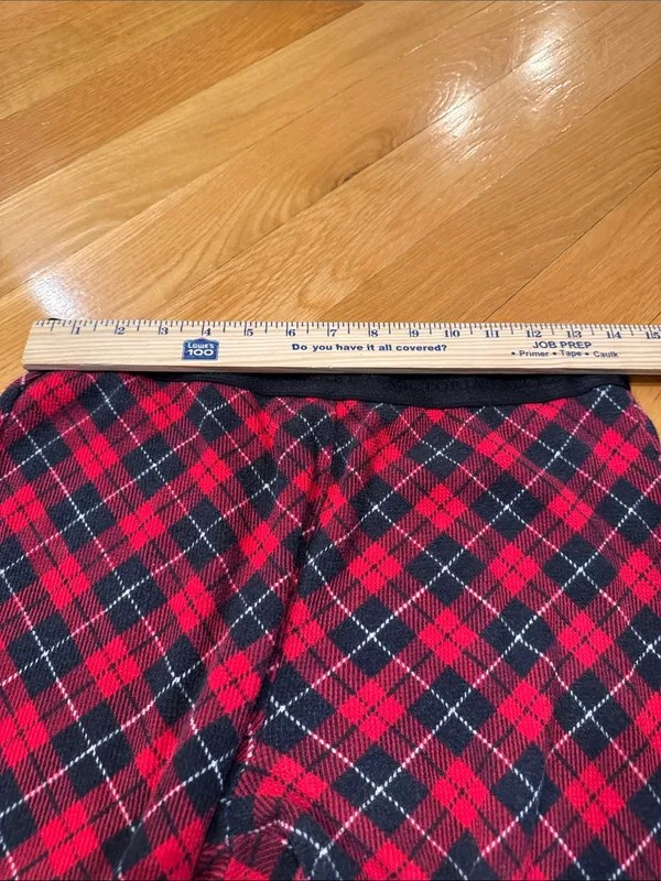 Victoria’s Secret plaid thermal sleep set size medium. - Image 7