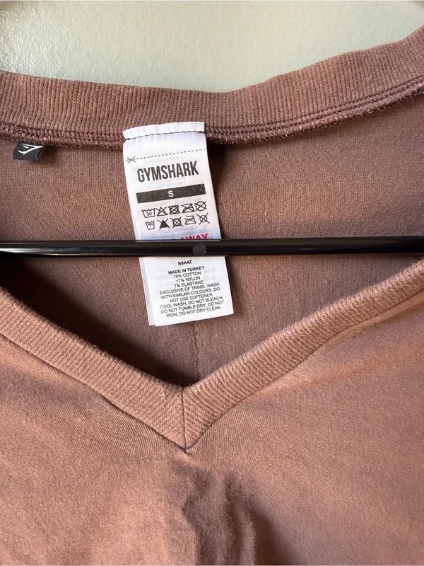 Gymshark Women’s Brown Long Sleeve Cropped V Neck Top Size Small Athleisure - Image 3