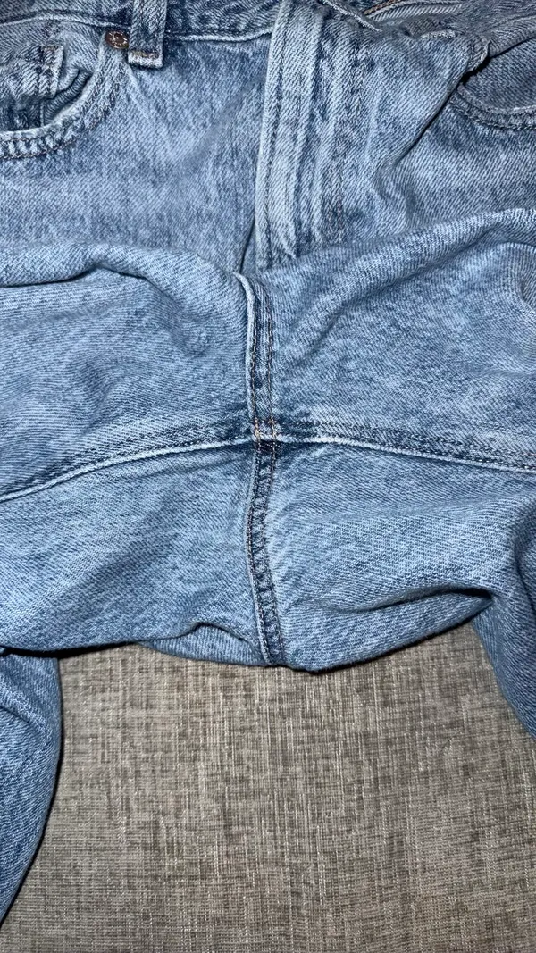 American Eagle Jeans Relaxed Mom 8 short - Image 2