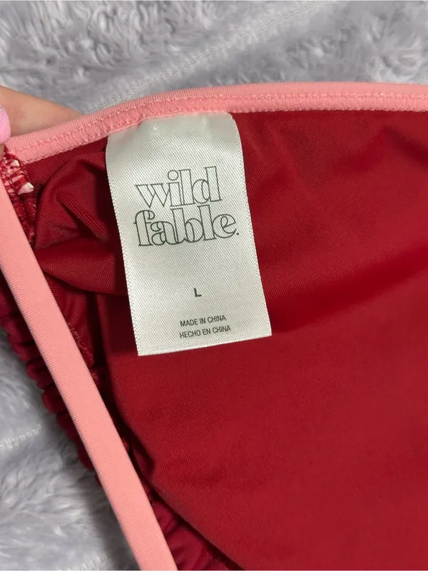 Wild Fable Red Floral Bikini Top with Pink Trim — Size L - Image 3