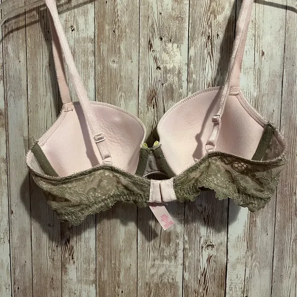 Victoria’s Secret Bra - Image 3