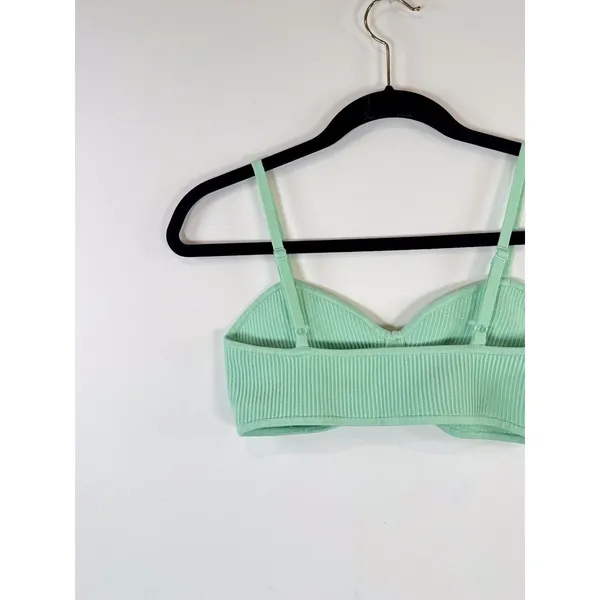 NWT Aritzia Babaton Womens Bra Green Sculpt Knit Ribbed Wireless Bralette Medium - Image 6