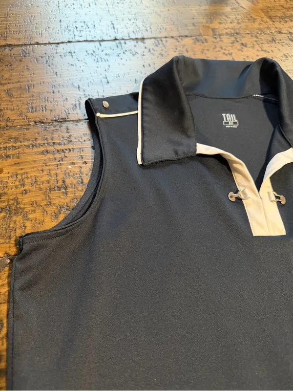Tail Golf Women's Sleeveless Polo Navy Blue White Trim Horsebit Collar Medium - Image 2