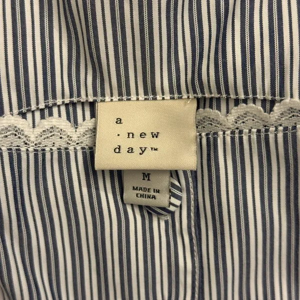 A New Day Medium Striped Sleeveless Button Down Blouse - Image 3