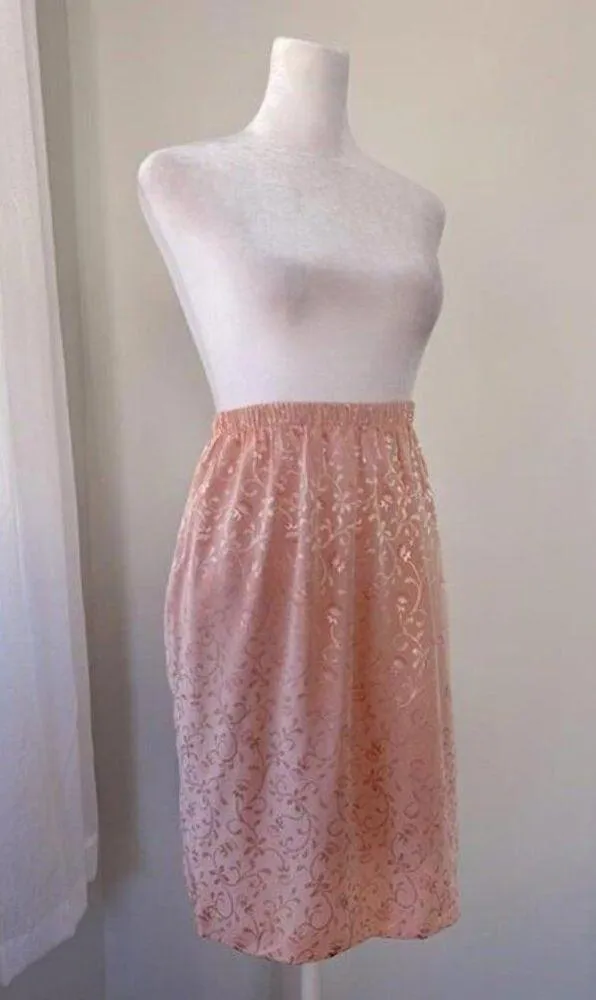 Vintage ‘90s Shimmery Light Pink Floral Print Stretchy Pencil Skirt - Image 4