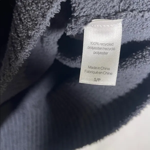 Eberjey BOUCLE BOYFRIEND OVERSIZED V NECK SWEATER GRAPHITE GRAY SMALL - Image 5