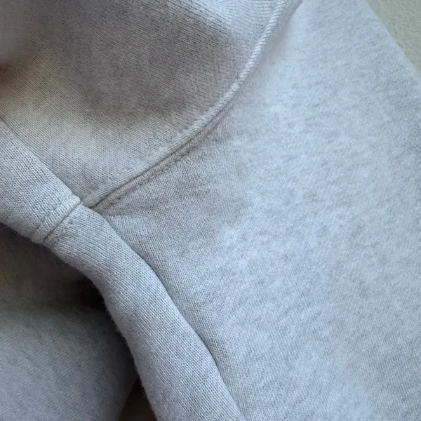 Aritzia TNA Cozy Fleece Cropped Crewneck Gray Sweatshirt Size Small - Image 5