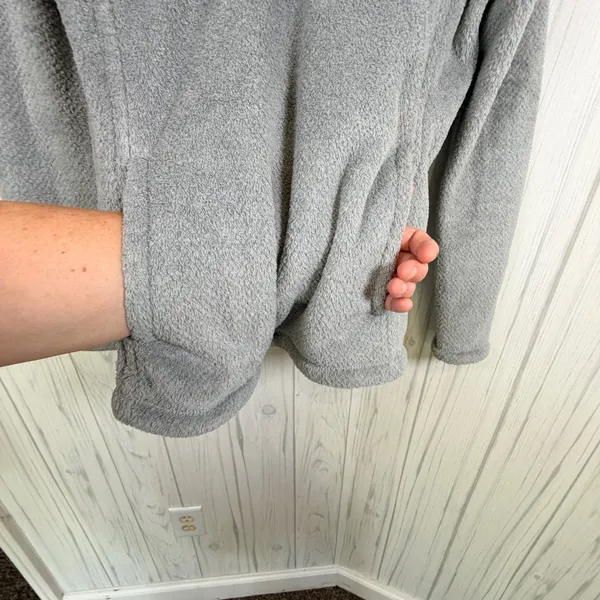 PATAGONIA Women's Re-Tool Snap-T Pullover Grey Fleece, Medium - Image 5
