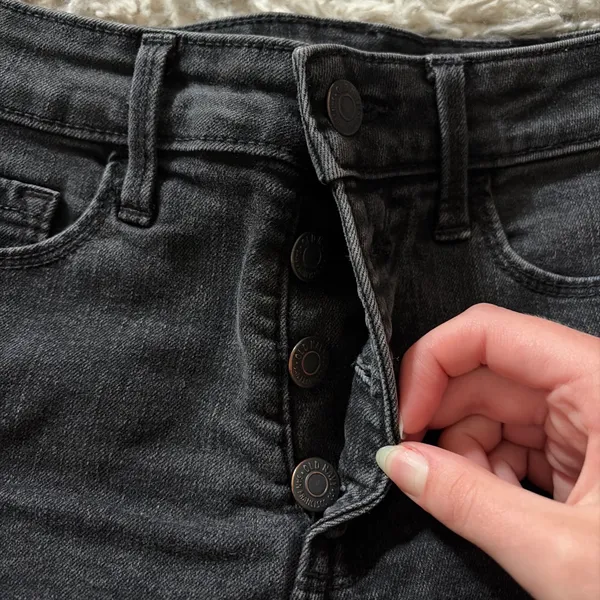 Old Navy Slim Pocket Button Up Black Shorts - Image 2