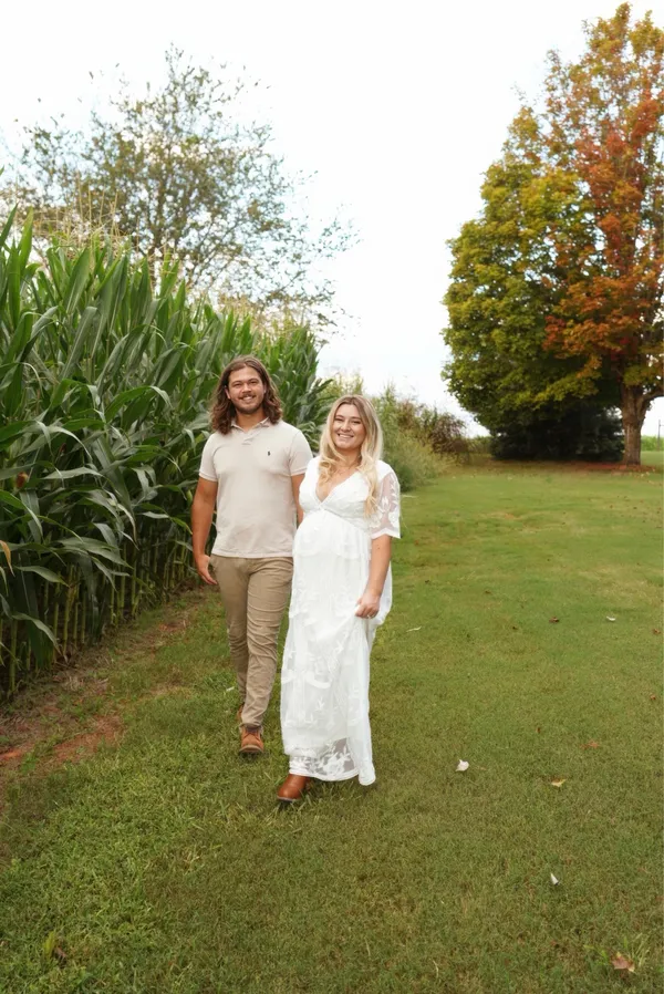 Amazon White lace maternity dress - Image 2