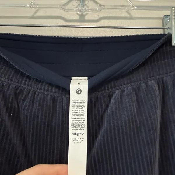 Lululemon‎ Scuba Mid-Rise Wide-Leg Pant 7/8 Length *Velvet Cord True Navy Size 6 - Image 5