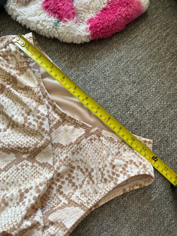 Kona Sol Beige and Light Brown Snakeskin Patterned Swim One Piece | Large 12-14 - Image 5