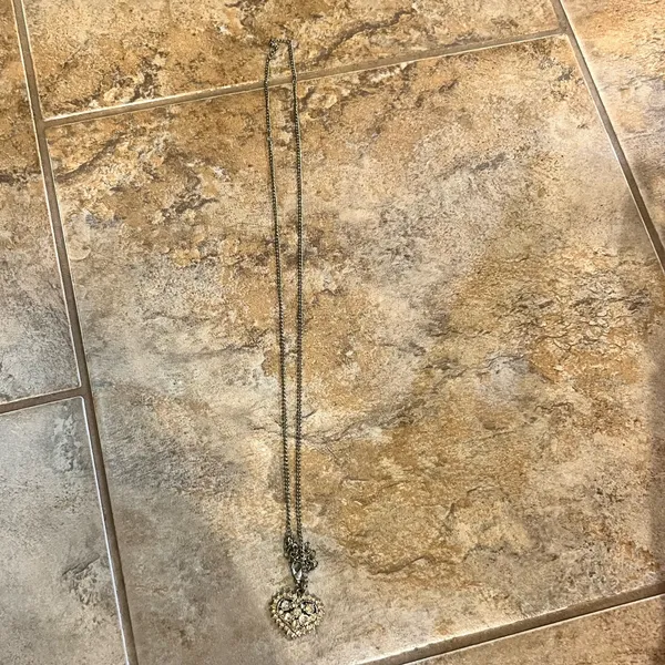 Rhinestone gold heart long chain necklace - Image 2