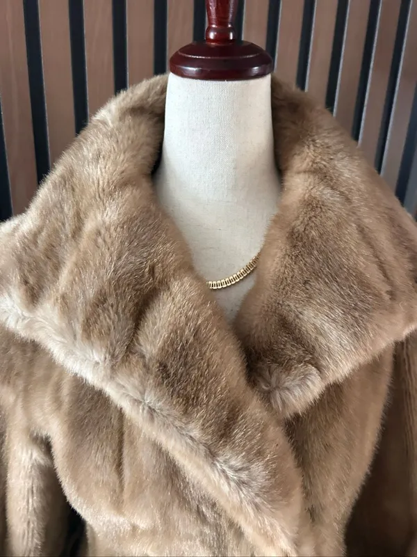Sears fashion Faux Fur Coat Sz 8 M Vintage 70s Light Brown Tan Plush Winter Jack - Image 2